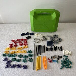 K'NEX Lot 141 Piece KNEX Green Hard Carrying Case Storage Box Building Kids Play